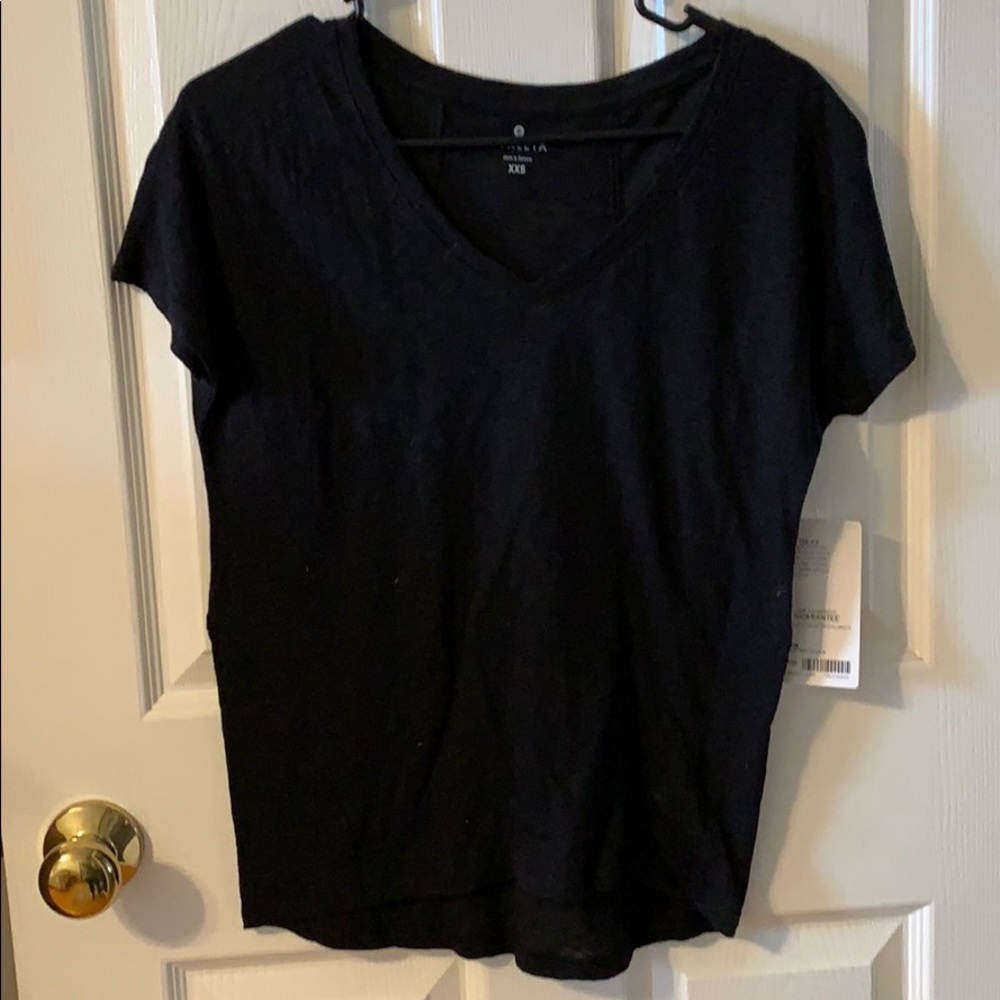 Black Athleta V Neck Top